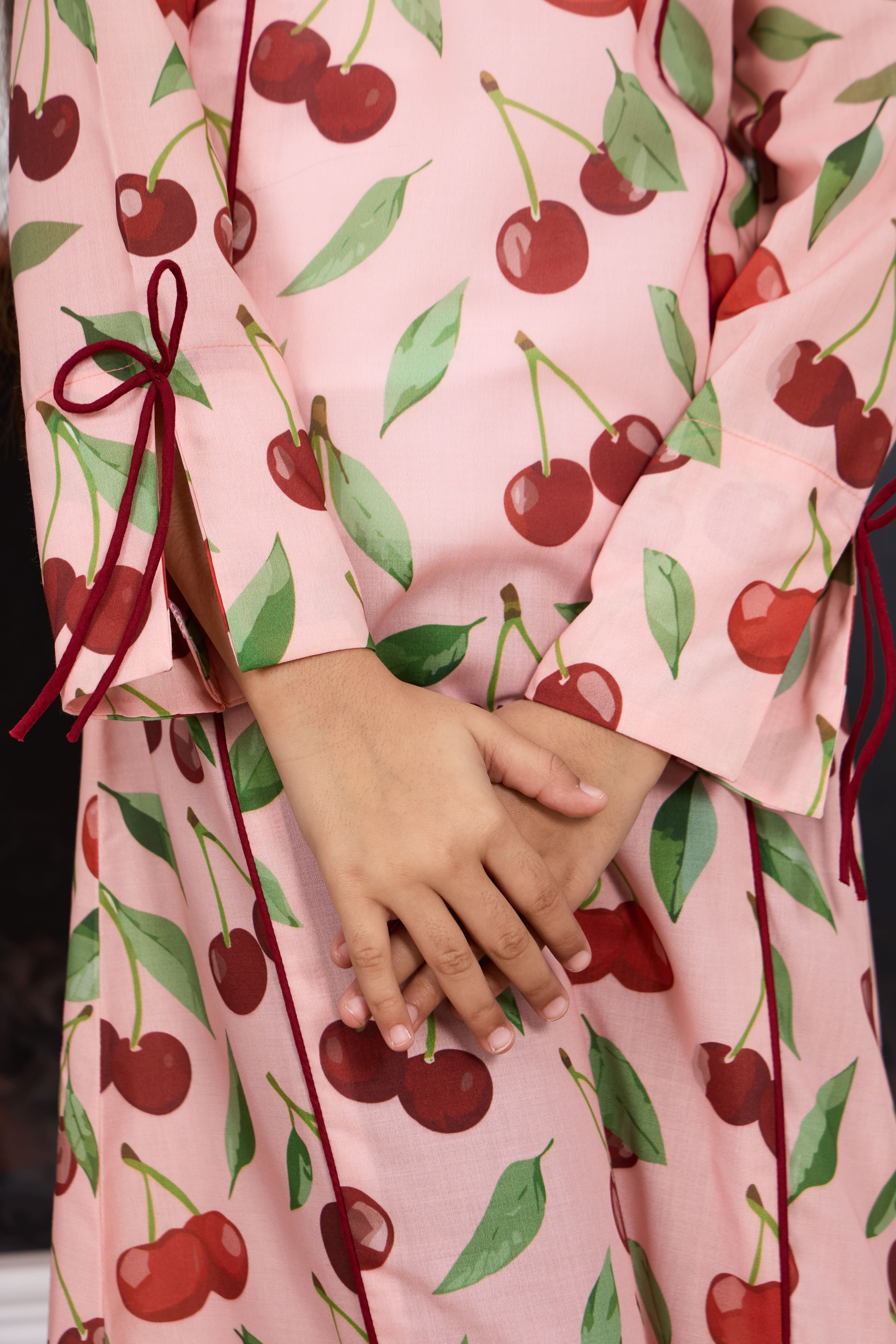 Mini Cherry Line